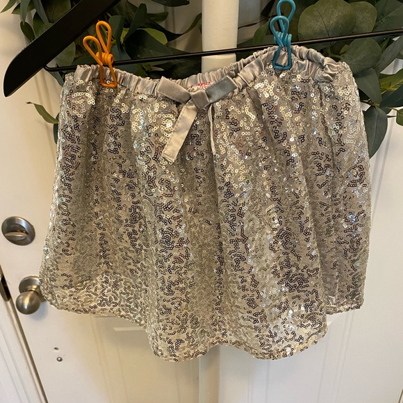 365 Kids Other - Girls Sequin Silver Sparkly “Tutu” Skirt 6